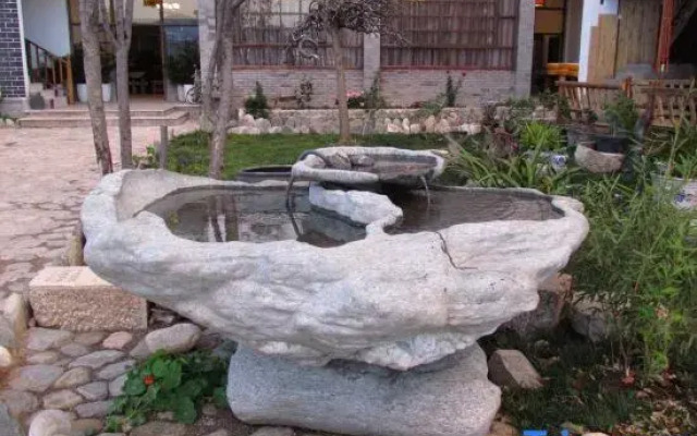 Rujia Inn