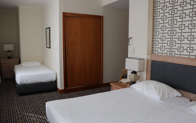 Hotel Mundial - Image 2