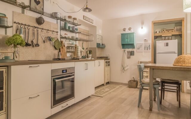 Green Garden House in Lierna