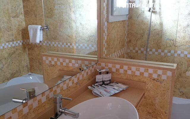 Hotel Punta del Cantal - Adults Only