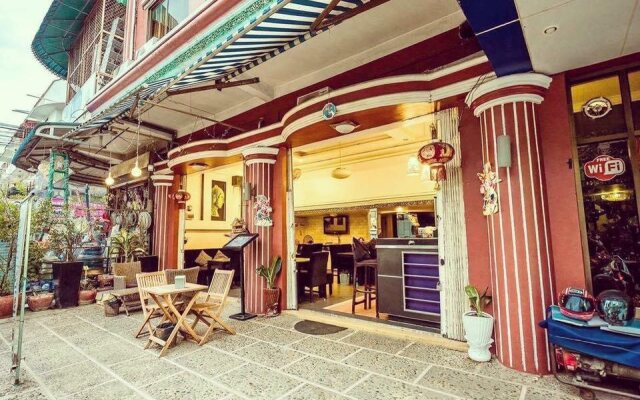 Lucky Ro Hotel & Restaurant