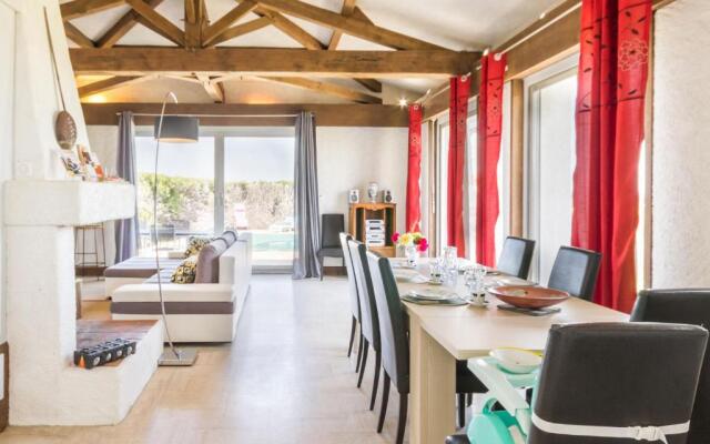 Gîte Monnières, 4 pièces, 5 personnes - FR-1-306-1164
