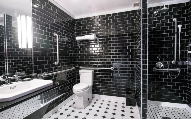 45 Times Square Hotel