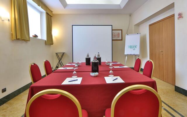 Hotel Mirage, Sure Hotel Collection by Best Western