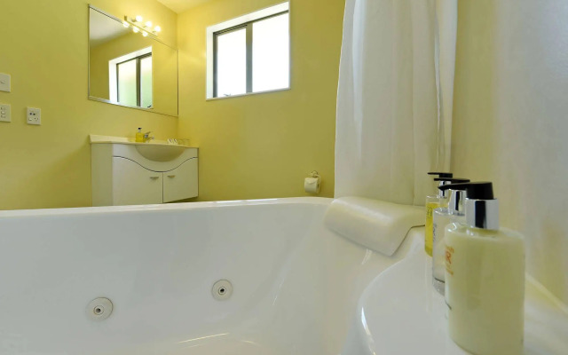 Abelia Motor Lodge