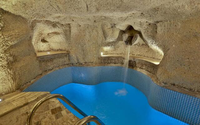 Отель Şah Saray Cave Suites Halal