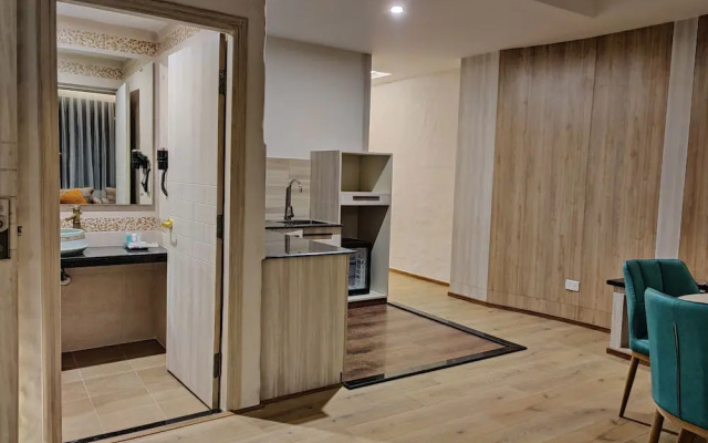 Arushi Boutique Hotel