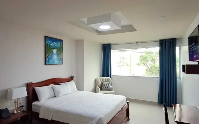 Fortune Hotel