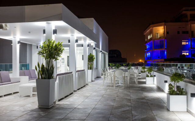 Art & Wine Boutique Hotel