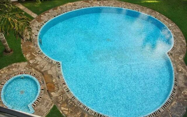 Lux Suites Impala Holiday Apartments
