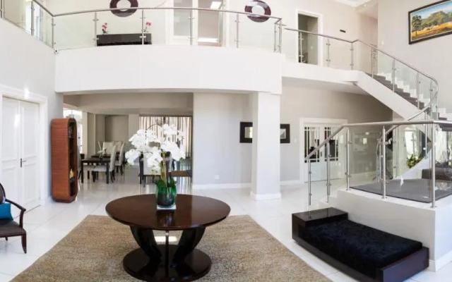 The Houghton Villa