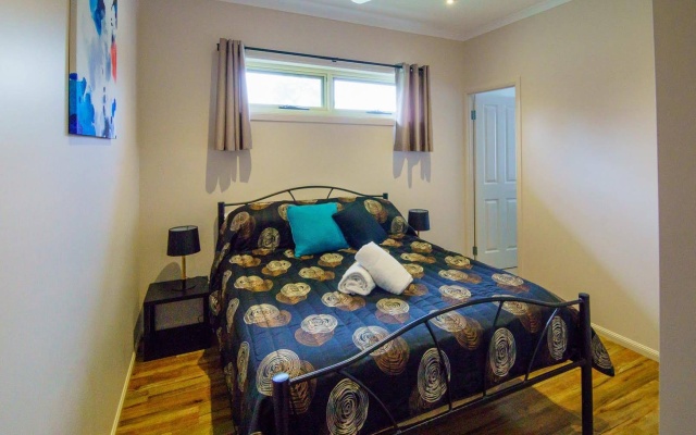 Radiance On Lyra – Guest Rooms – Lyra