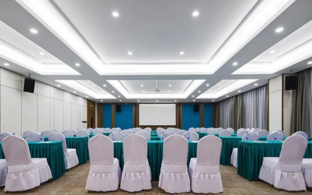 Mehood Theator Hotel