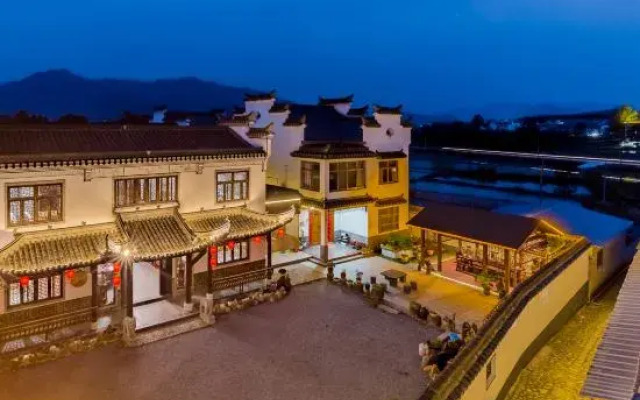Zhaijia Courtyard