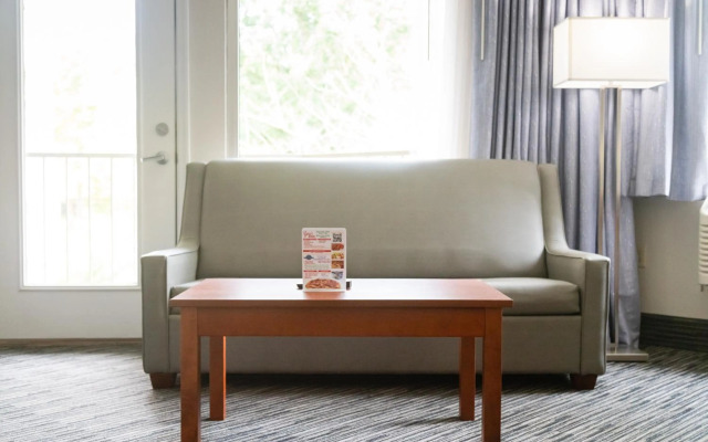Twin Mountain Inn & Suites