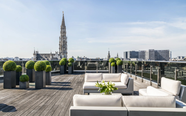 Warwick Grand-Place Brussels