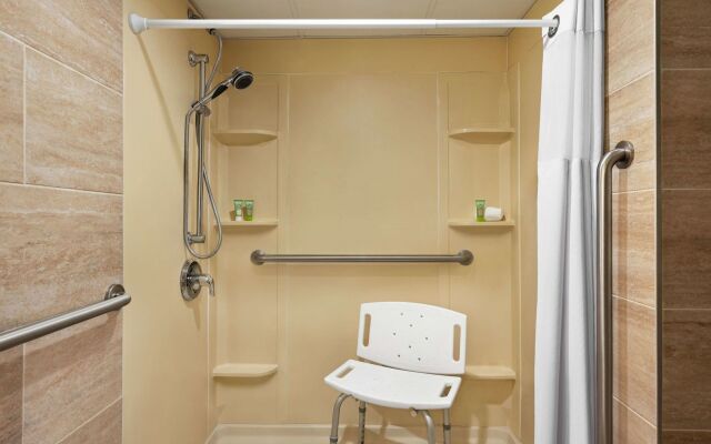 Wyndham Garden Totowa