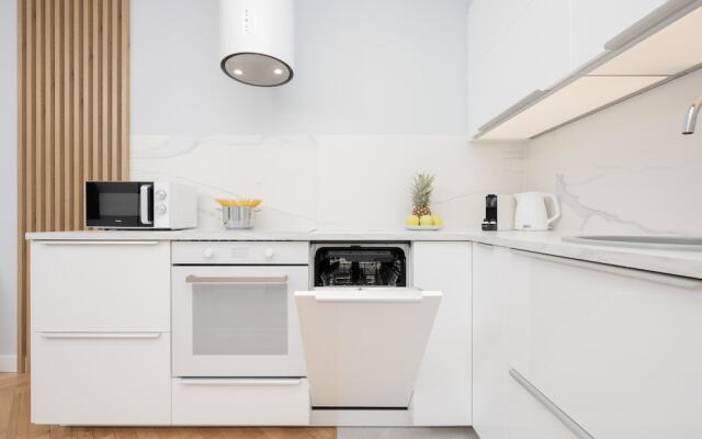 Zajezdnia Wrzeszcz Apartment by Renters