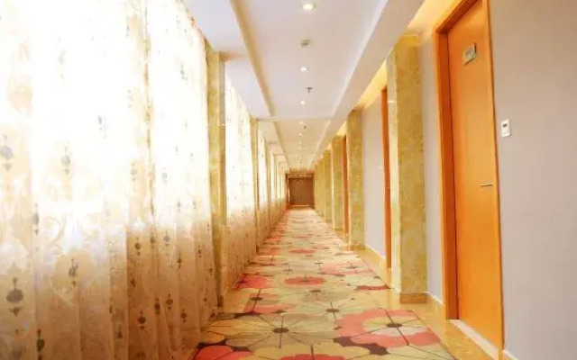 Violet Boutique Hotel