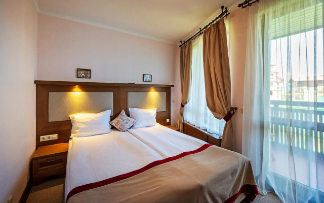 7 Pools SPA & Apartments