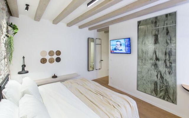 Boutique stone house Franco