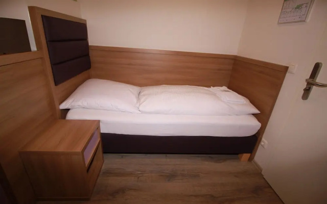Slamba Hostel Augsburg
