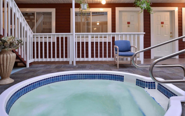 The Downtown, a Coast Hotel