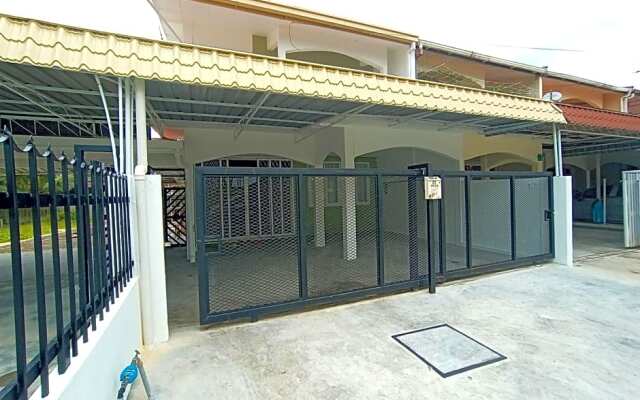 OYO Home 90189 Sibu Wedding Homestay2u