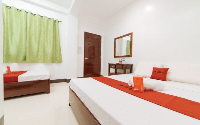 RedDoorz @ Bonifacio Extn Baler