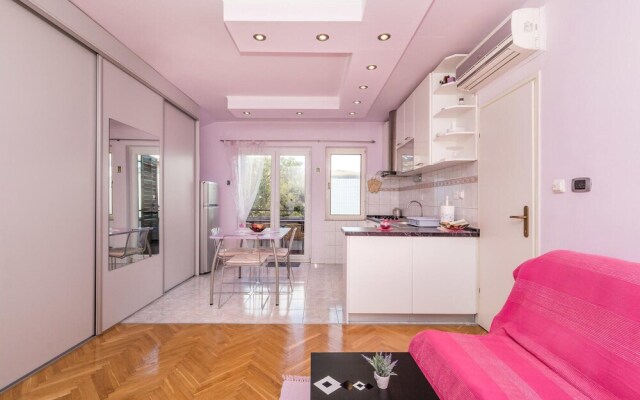 Stunning Apartment in Lovran With 1 Bedrooms and Wifi