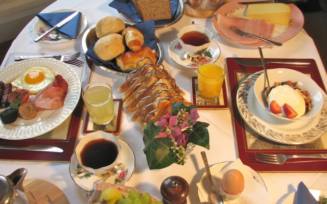 Dollardstown Historic Country House