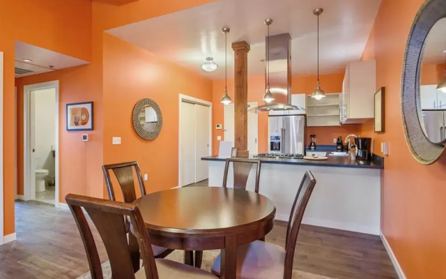 Violet Suites PDX