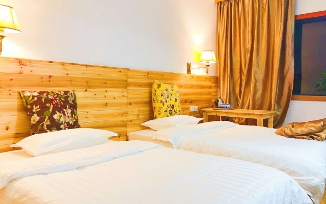 Lakeside Hostel