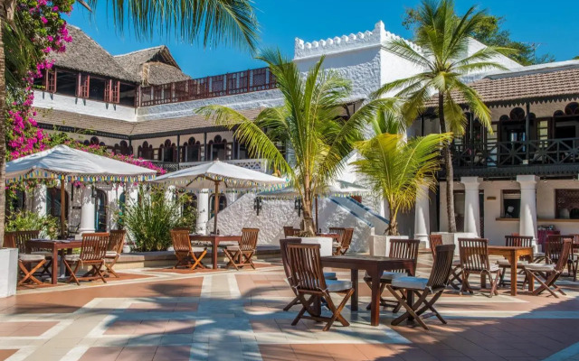 Serena Beach Resort and Spa