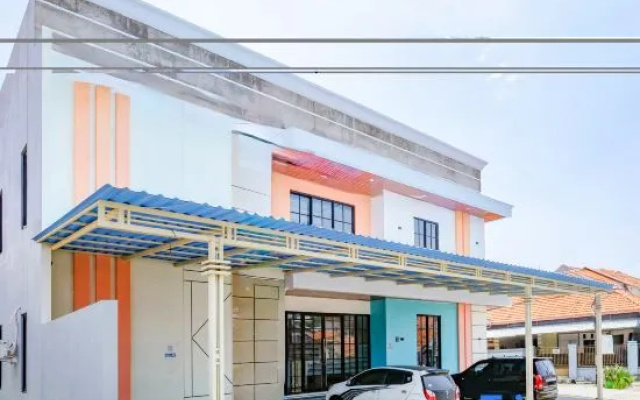 Sans Stay Syariah Alesa Home Tegal – Exterior – Tegal