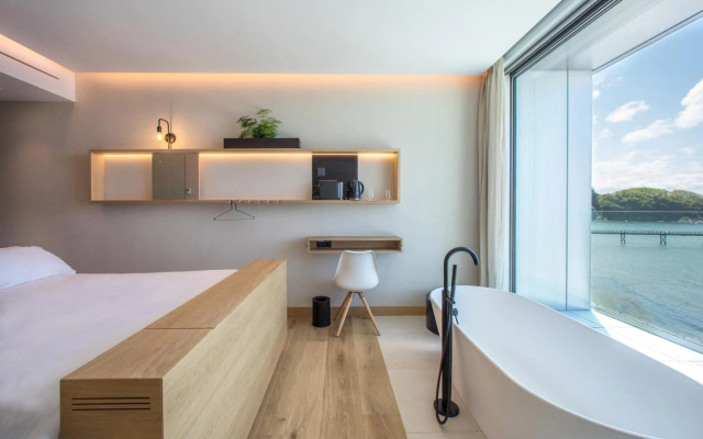 Sanur Resort Watujimbar