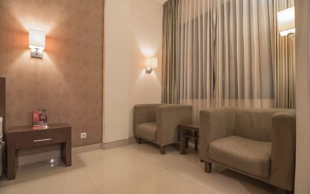 RedDoorz Premium near Paris Van Java Mall