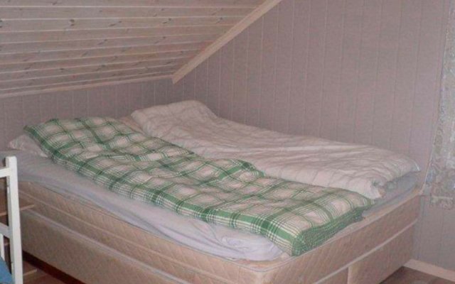 10 Person Holiday Home In Lindesnes