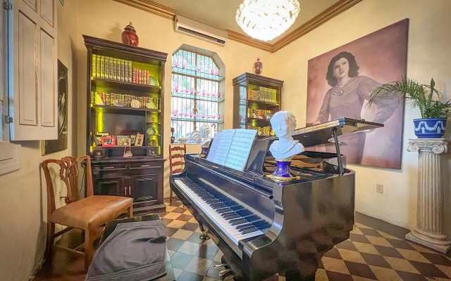 La Perla Hotel Boutique B&B