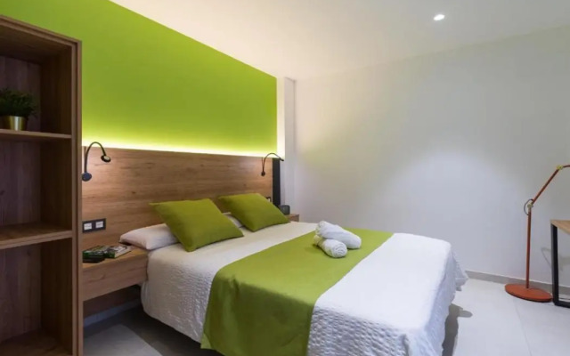 Hotel MG Poniente