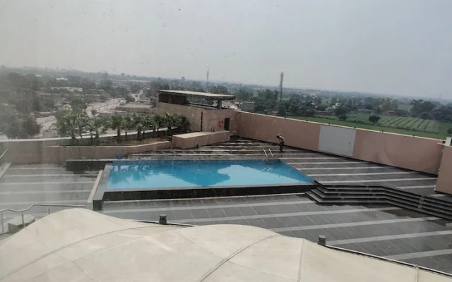 Country Inn & Suites By Carlson Bathinda