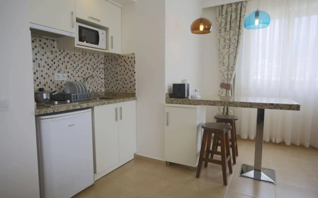 Almera Park Apart Hotel