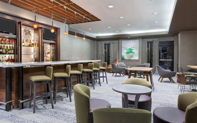 Courtyard by Marriott Tampa Downtown