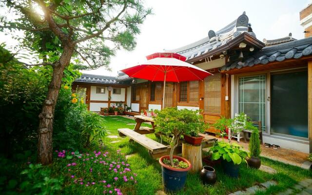 Jeonju hanok sukbak ggum