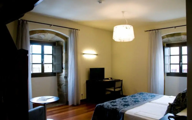 Hotel Palacio De Meras