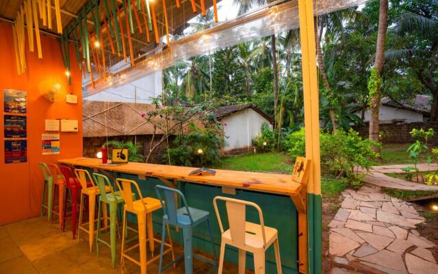 Gostops Goa, Calangute - Rooms & Dorms