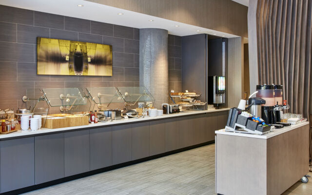 SpringHill Suites by Marriott Milwaukee Downtown