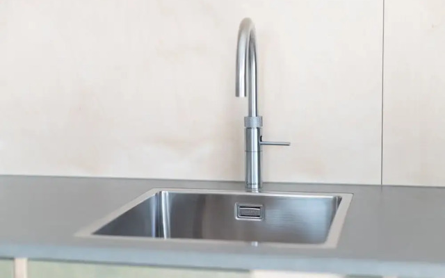 Modern Lodge With Dishwasher, Near the Sea