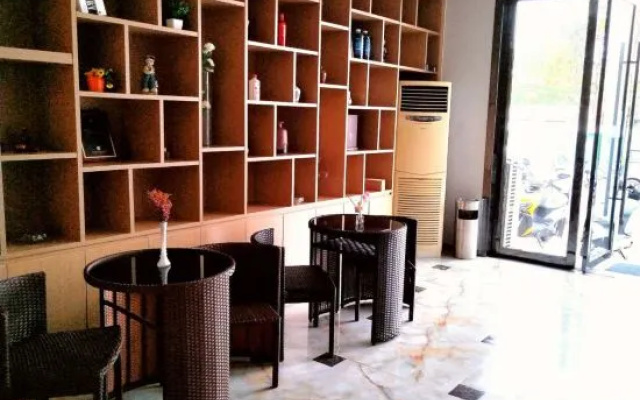 Yingcui Hotel (Ma'anshan Normal University Mengniu Industrial Park Branch) – Restaurant – Maanshan