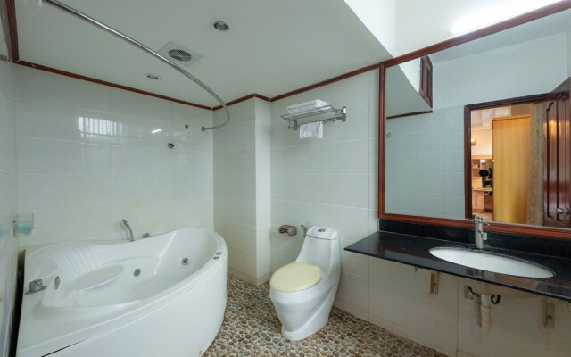 Lenka Hotel by OYO Rooms